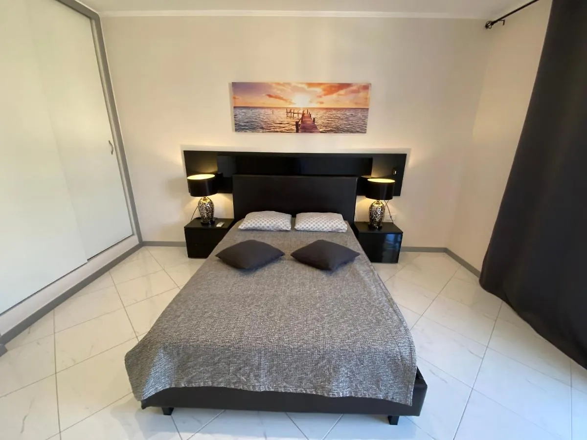 Apartamento Adeje, Calle El Horno Costa Adeje  0*, Costa Adeje (Tenerife) España